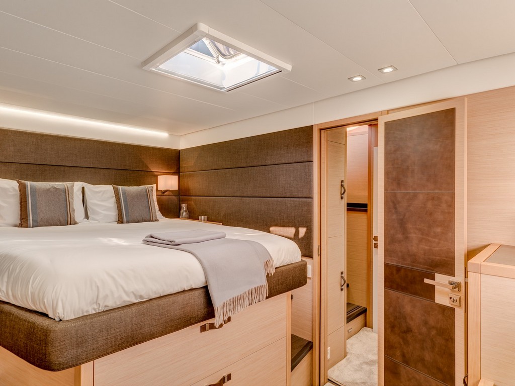 Additional double cabin with ensuite