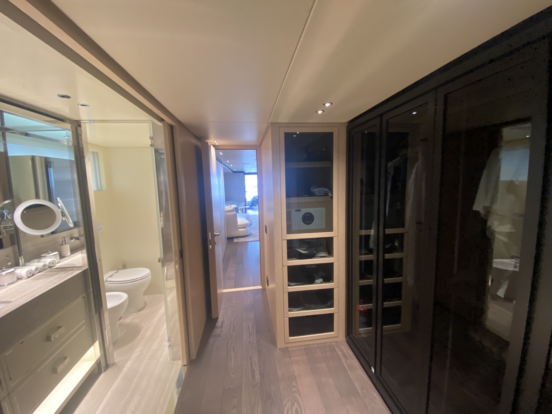 Main deck master ensuite and WIR