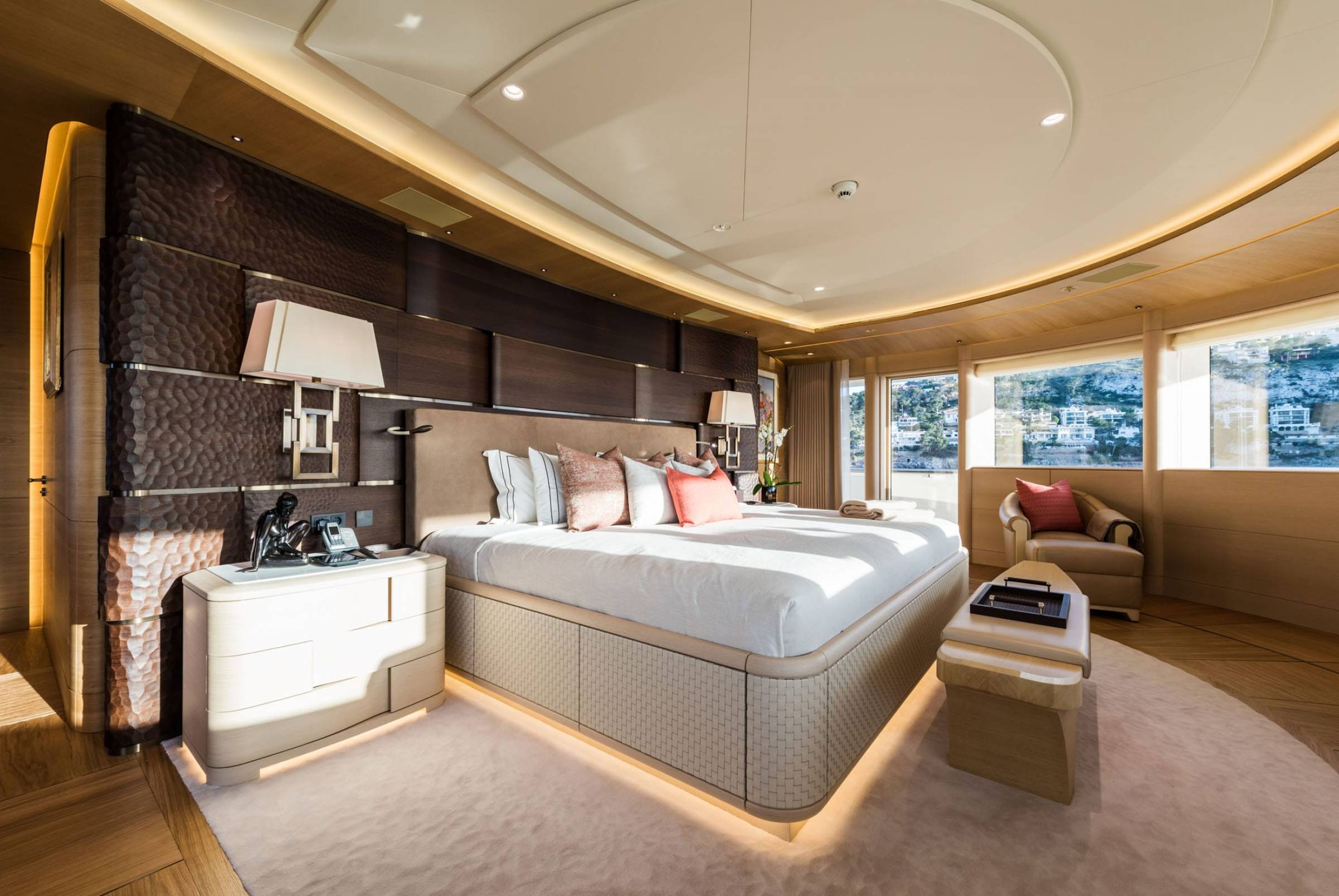 AMELS 272 Limited Edition - Master Suite
