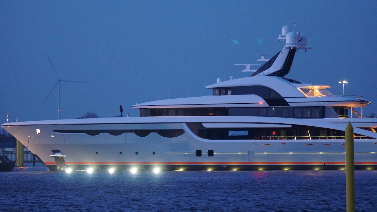Abeking & Rasmussen Yacht 68m Luxury Yacht