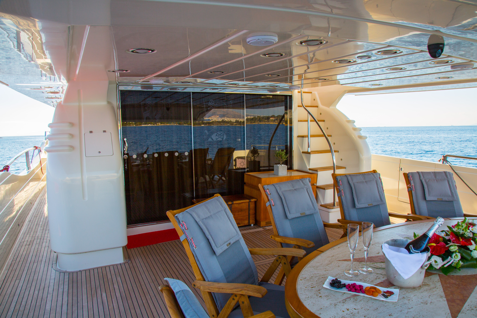 Aft Deck And Dining