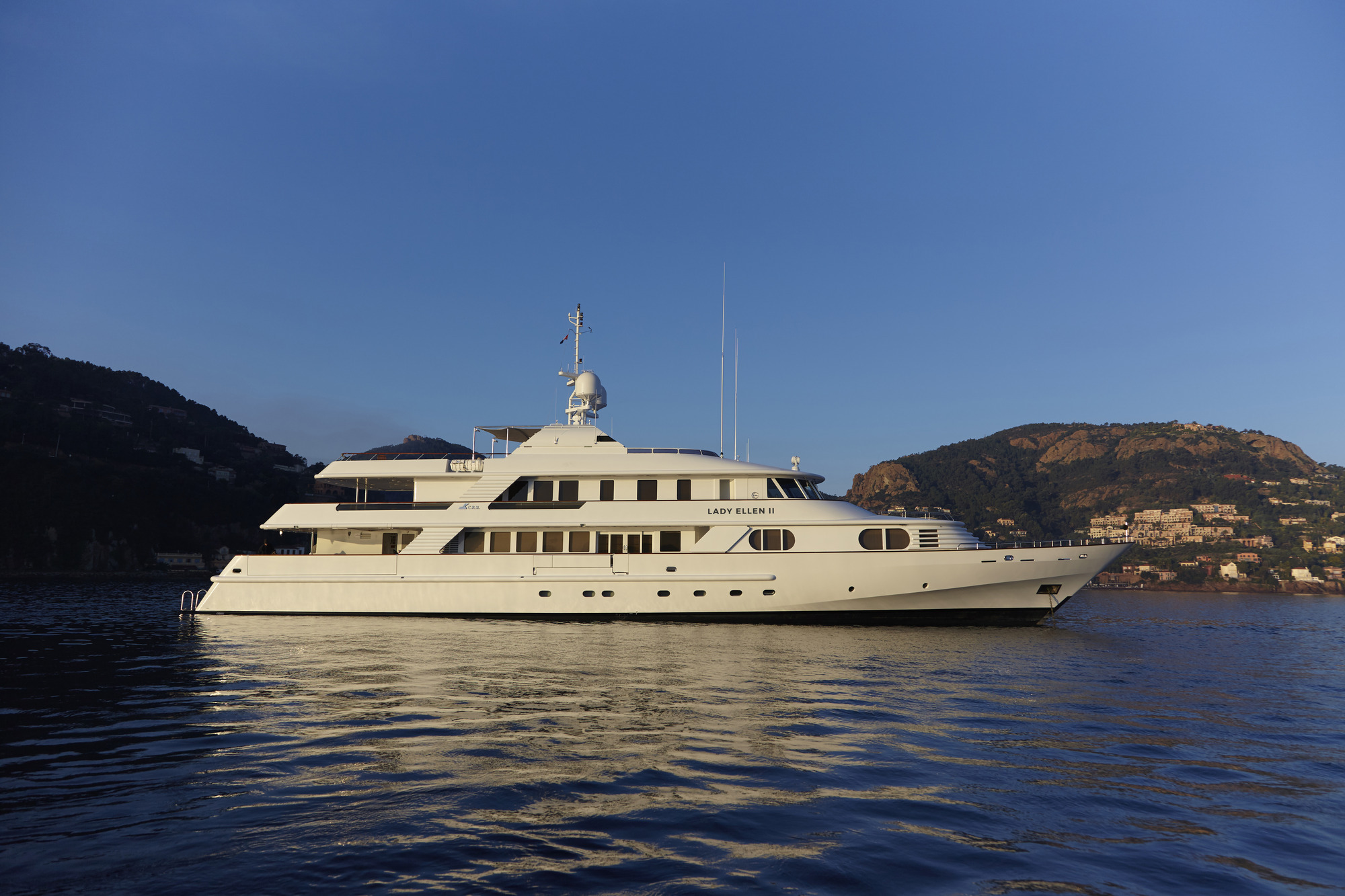 CRN Ancona Motor Yacht LADY ELLEN II - Profile Shot