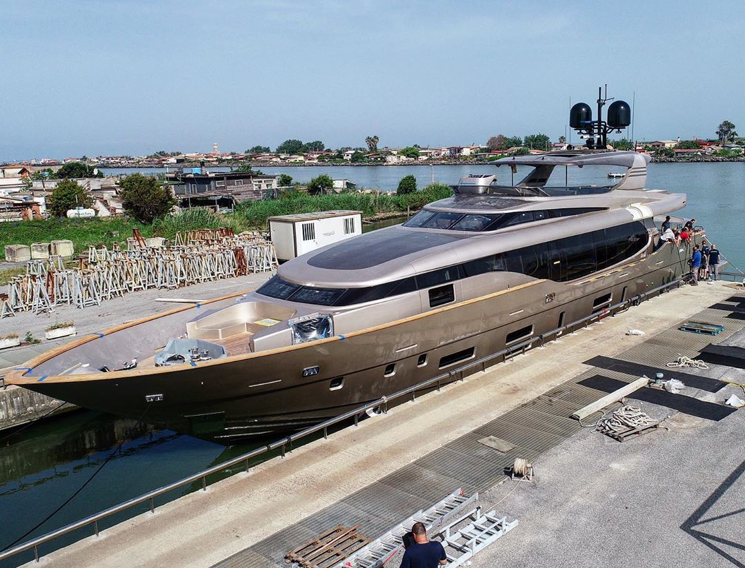 Canados Launched Motor Yacht LADY ELAINE