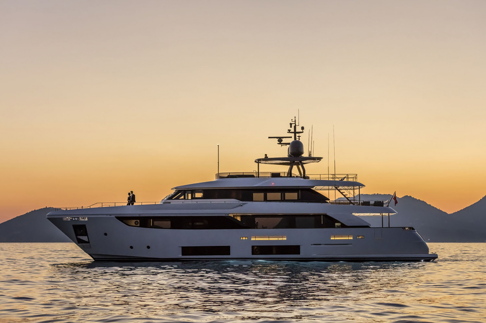 Custom Line Navetta 33 - Sisteship To M/Y PENELOPE By Ferretti