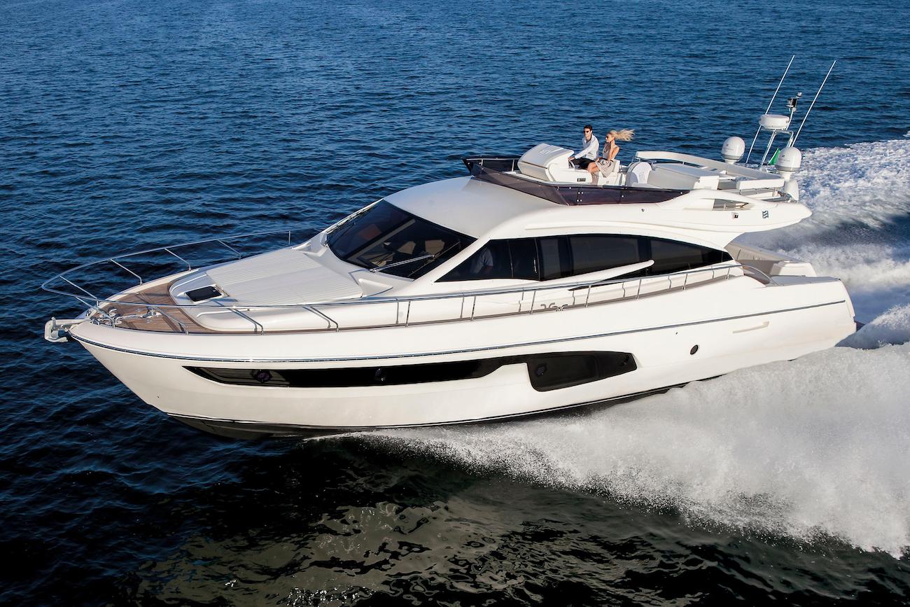 Ferretti Motor Yacht - Sistership