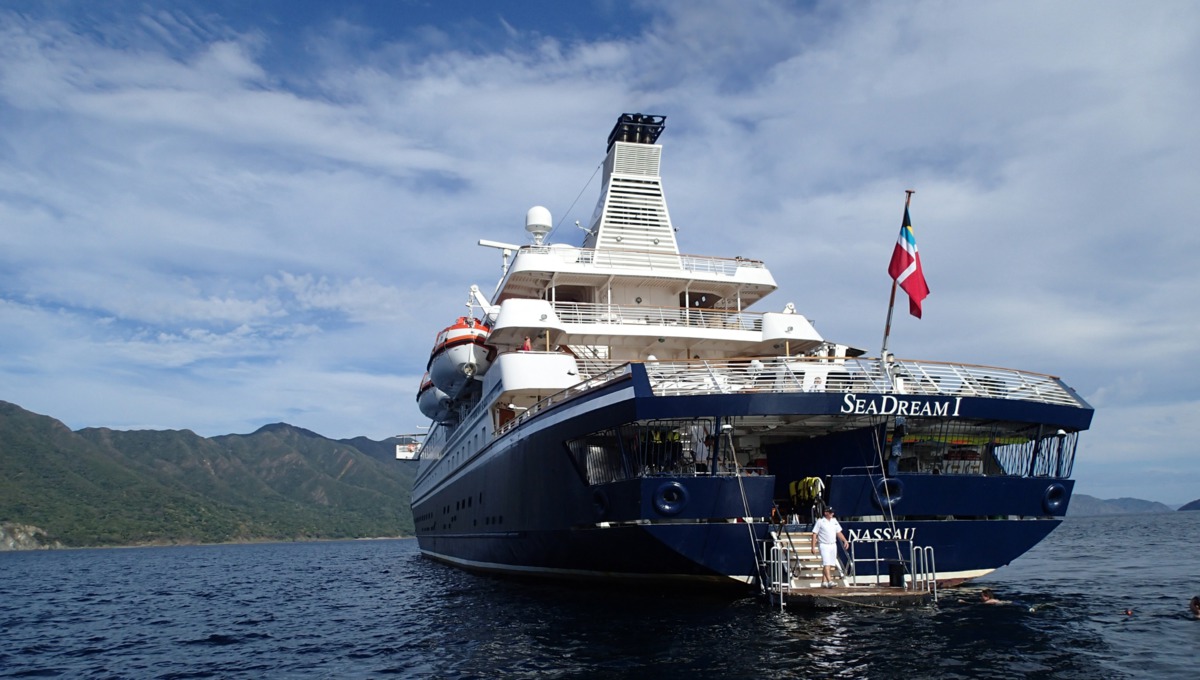 Luxury Cruise Yacht SEA DREAM - Aft