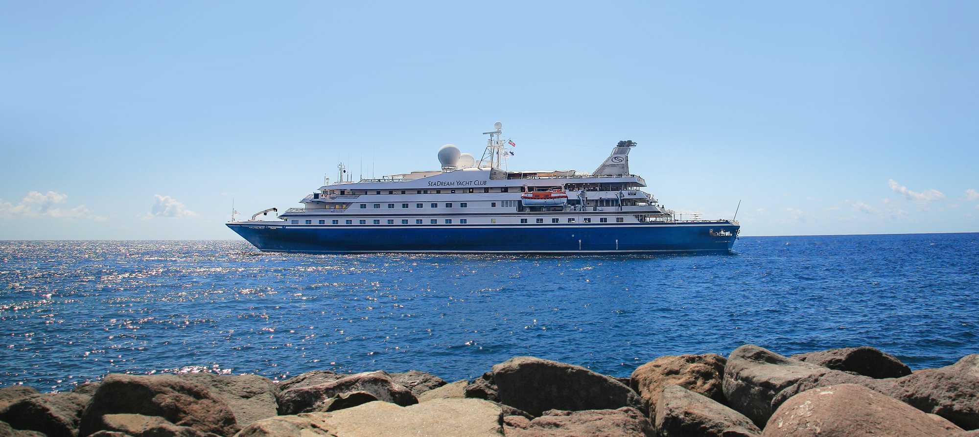 Luxury Cruise Yacht SEA DREAM