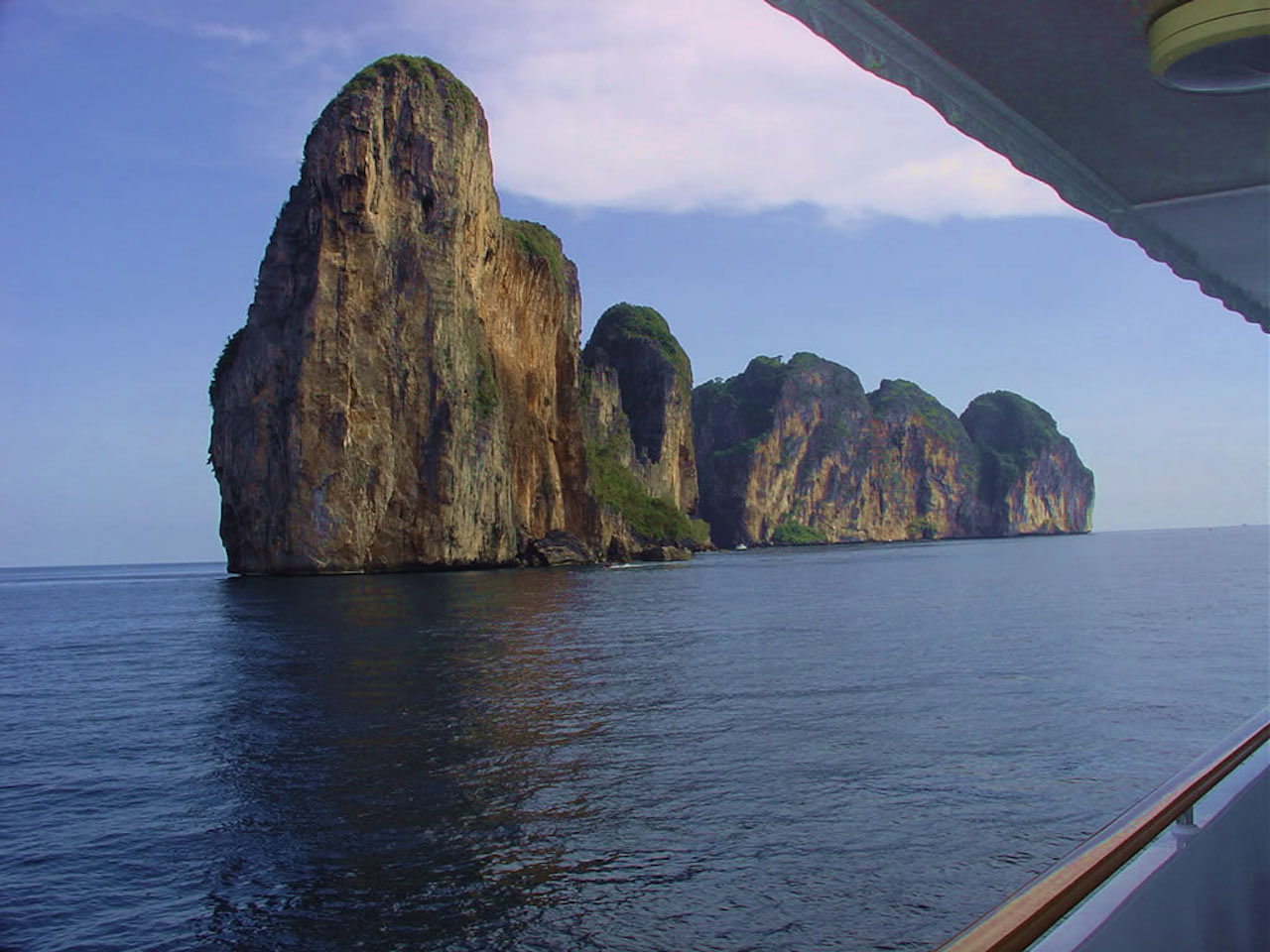 Luxury Yacht Charters In Thailand