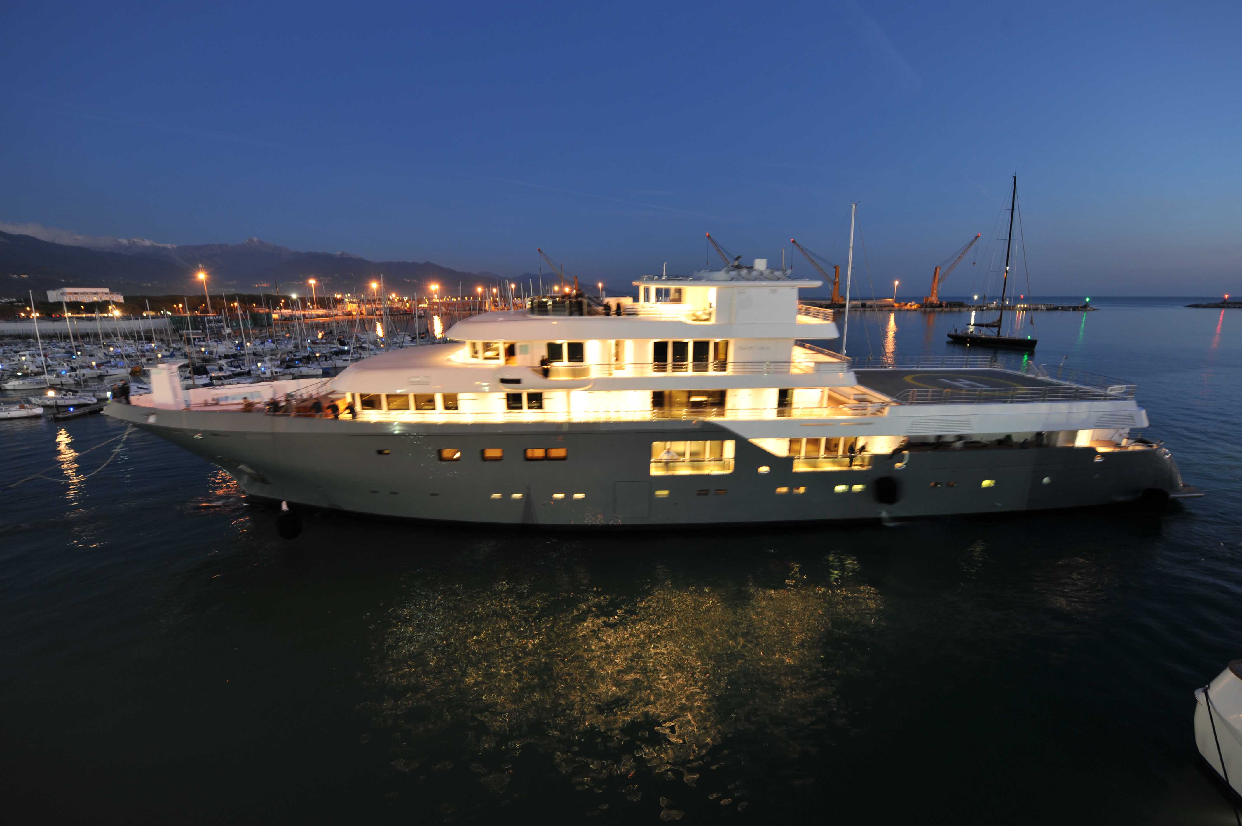 Luxury Explorer Superyacht By Admiral Of The Italian Sea Group