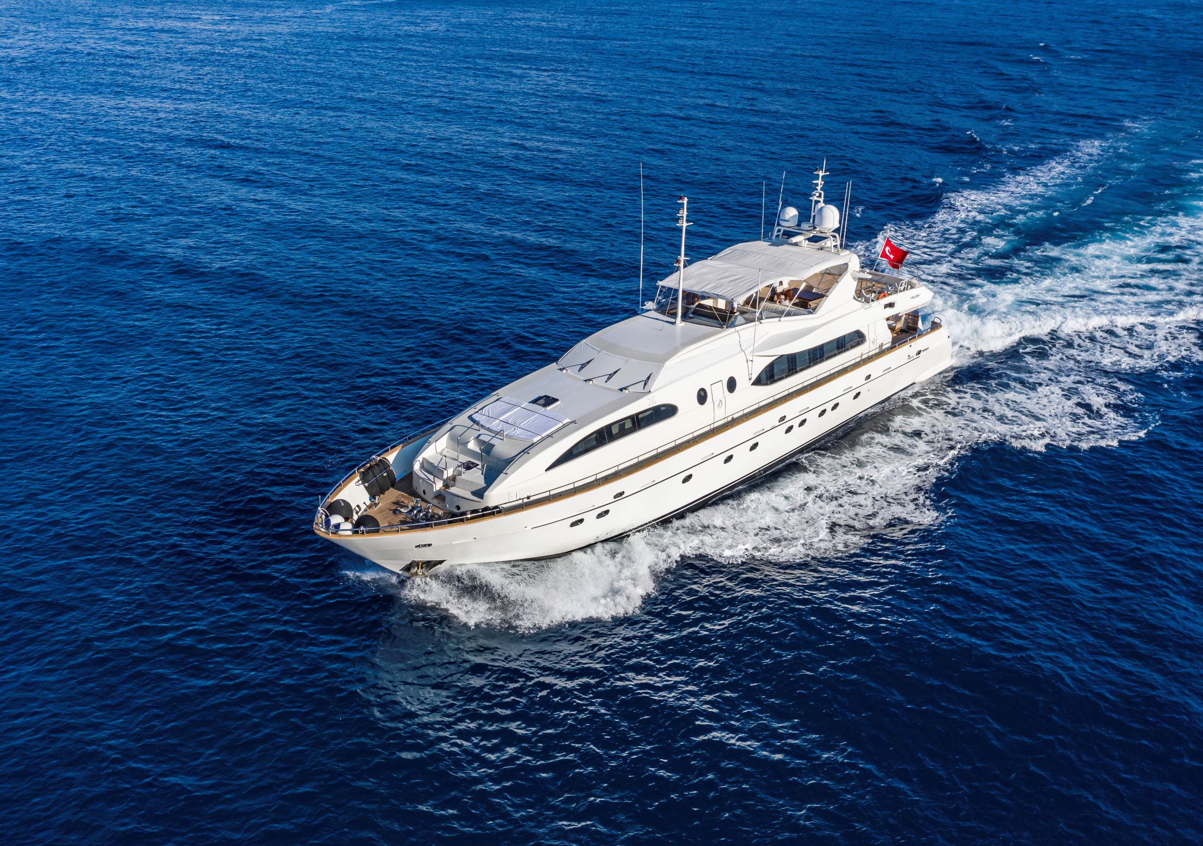 Luxury Motor Yacht FALCON