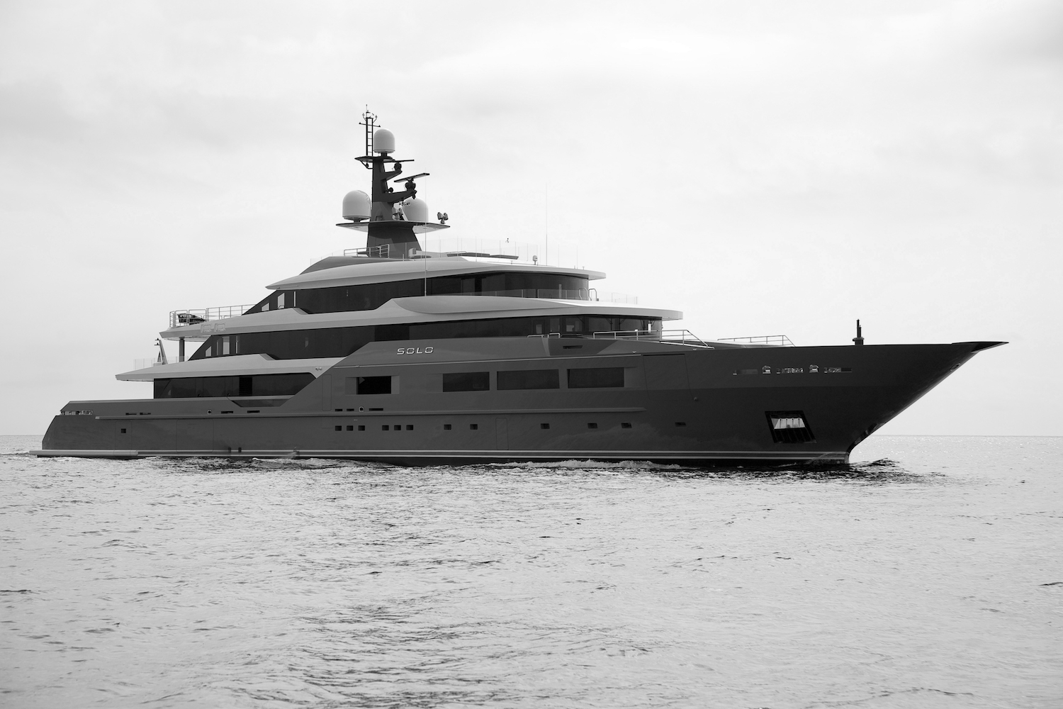 Luxury Motor Yacht SOLO