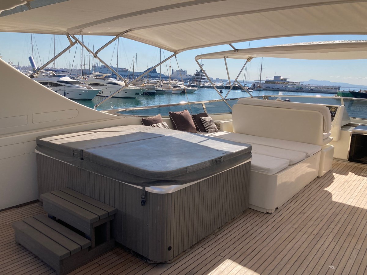 Luxury Yacht GEORG I - Sun Deck