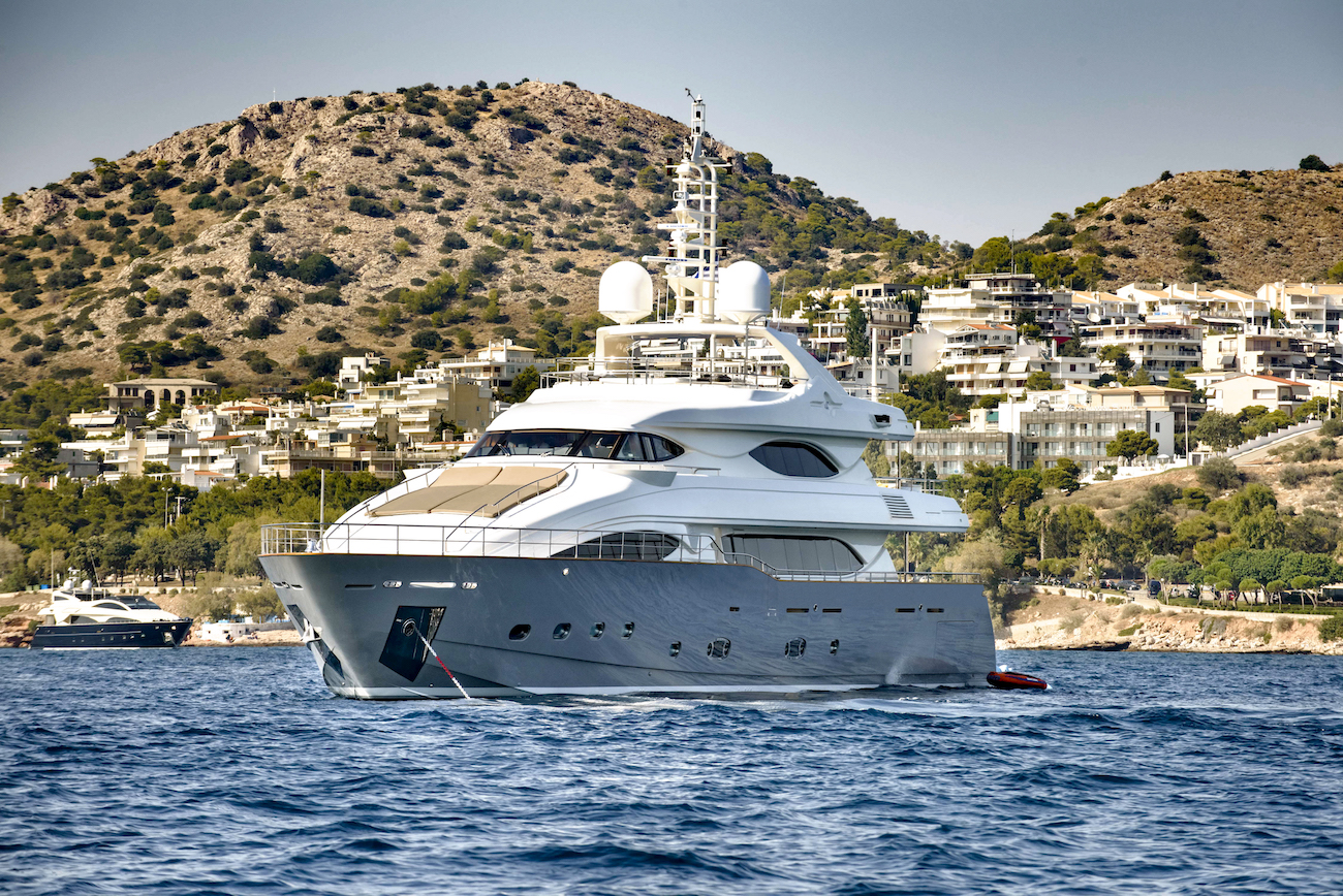 Luxury Yacht LIBERTAS