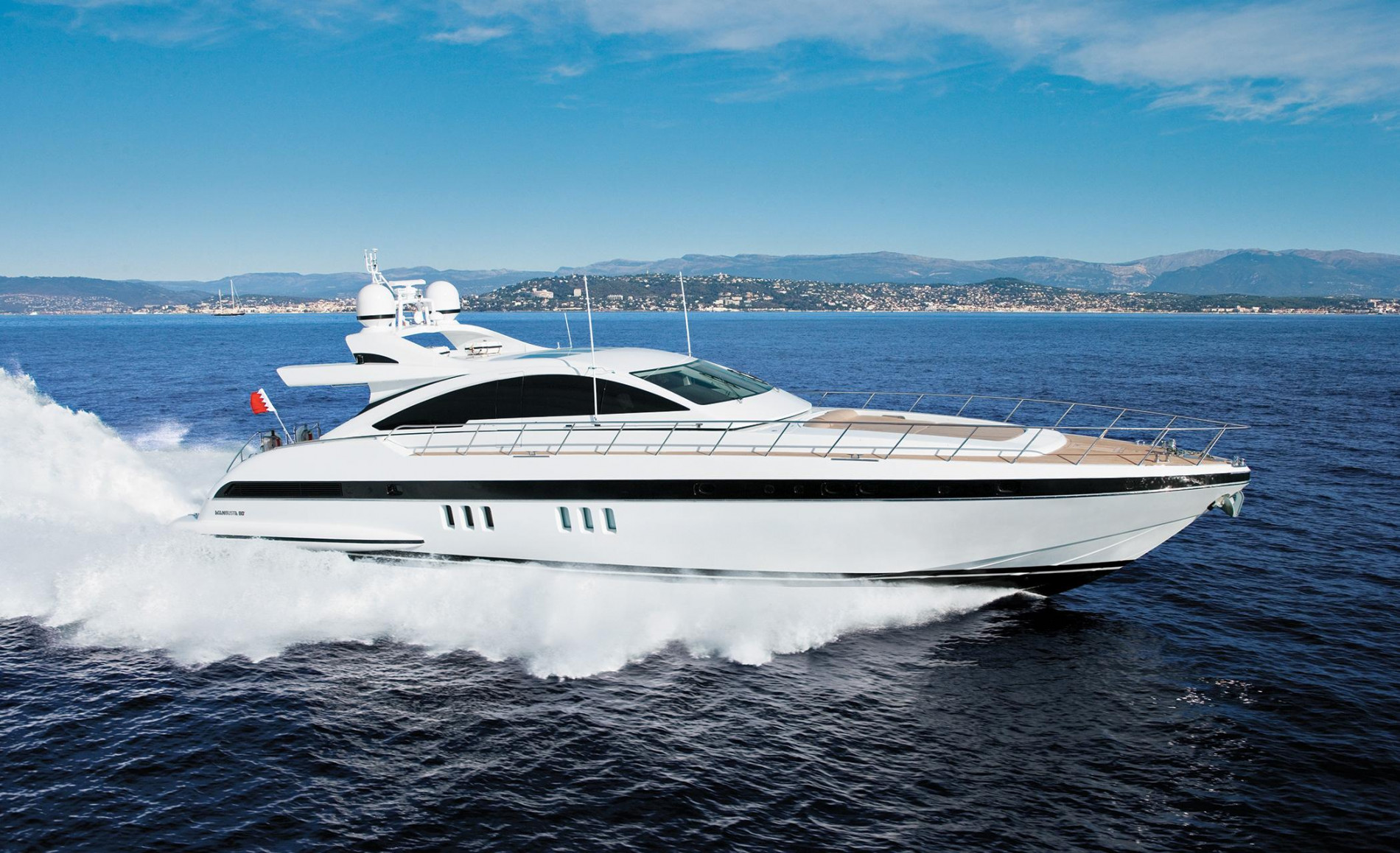 Luxury Yacht MILU II
