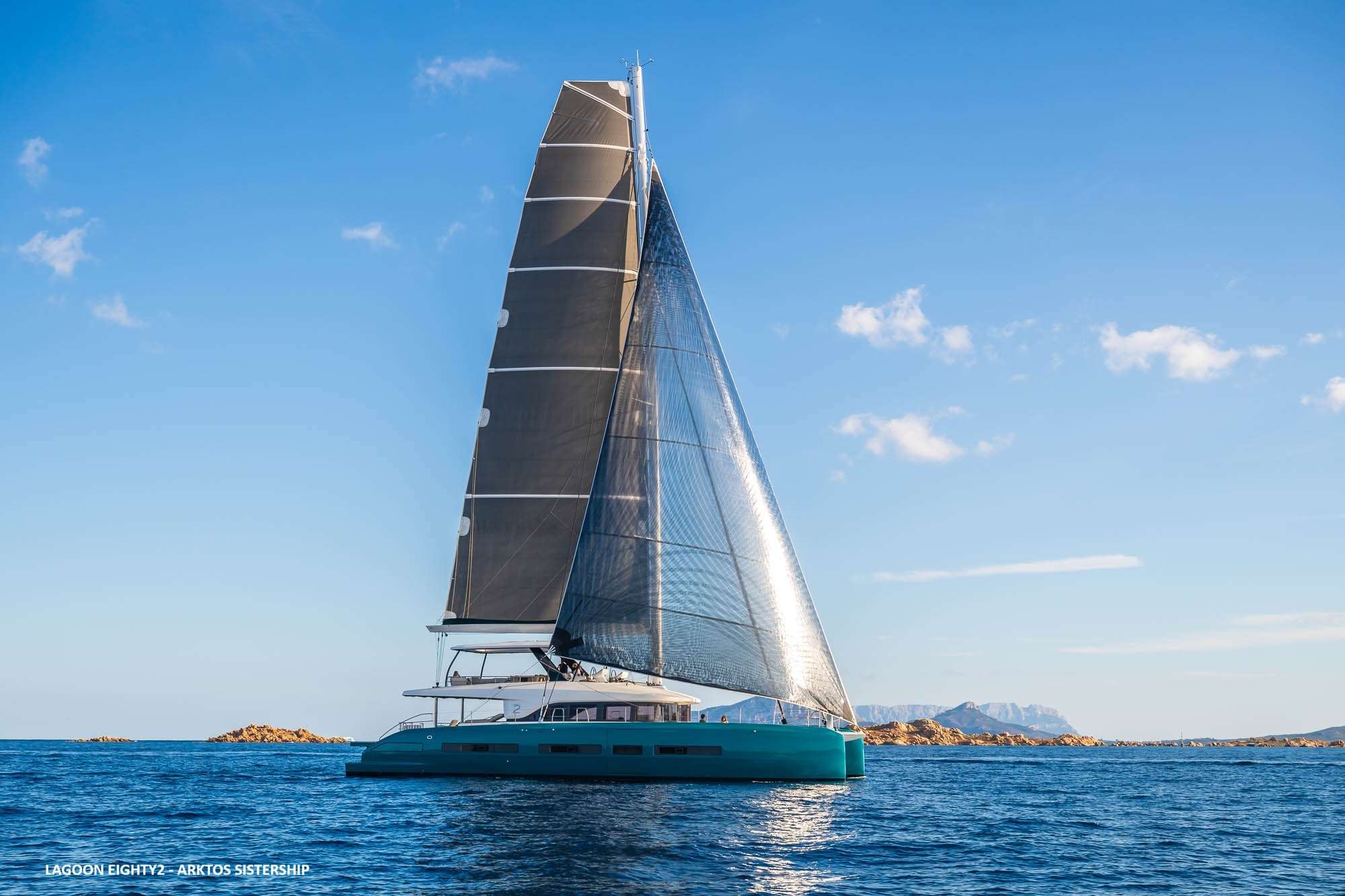 Sistership To Yacht ARKTOS