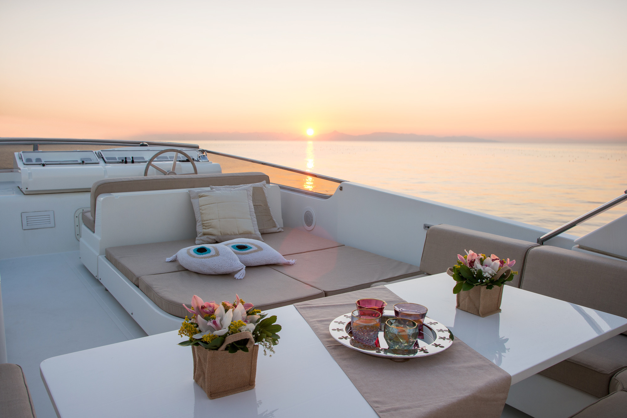 Yacht ACIONNA By San Lorenzo - Sunset