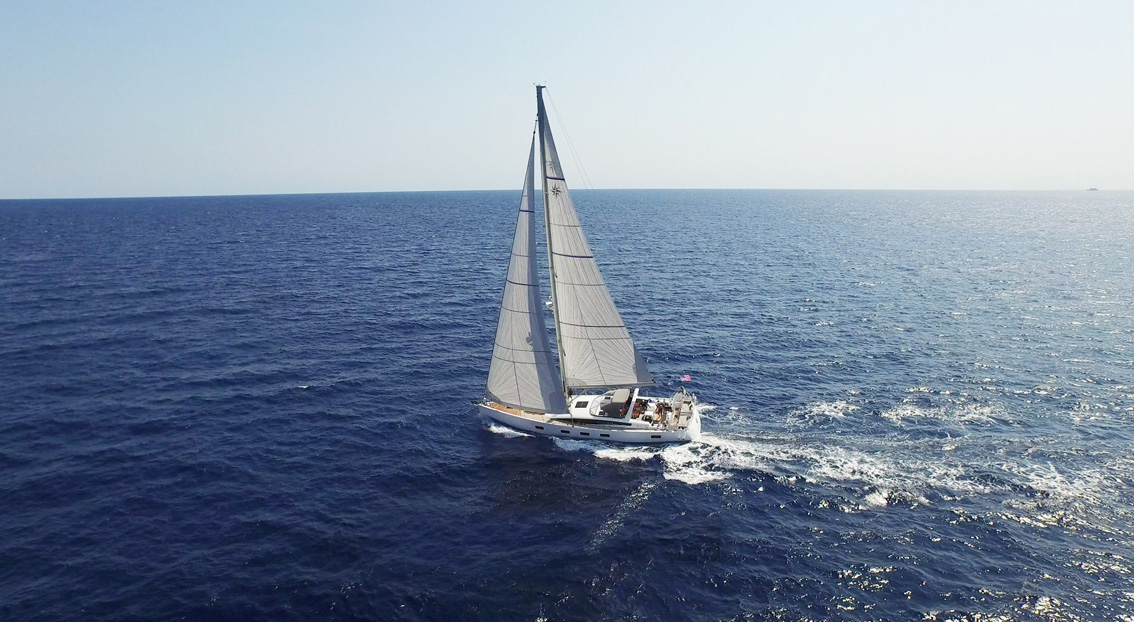 Yacht Amandine - Jeanneau 64 Sailing 8
