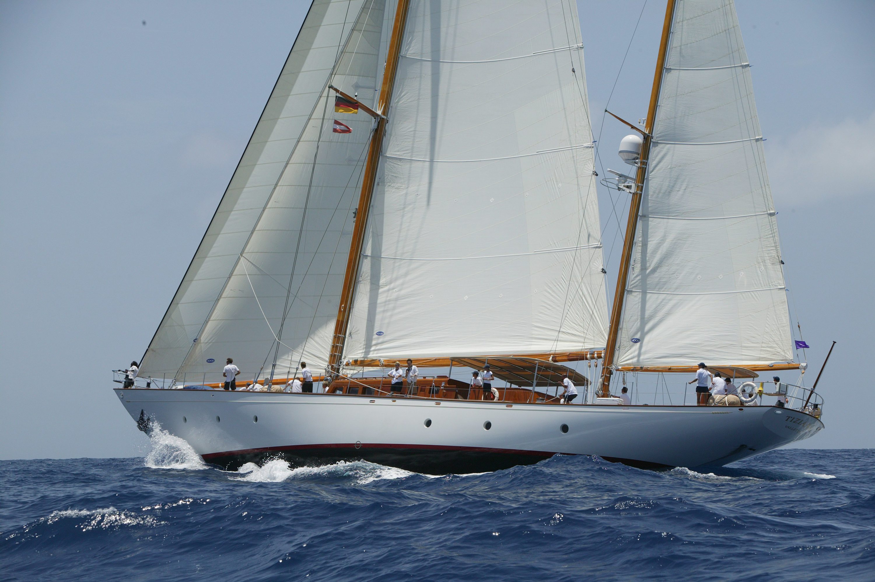 Yacht TIZIANA By Abeking & Rasmussen & Sparkman & Stephens - Sailing  