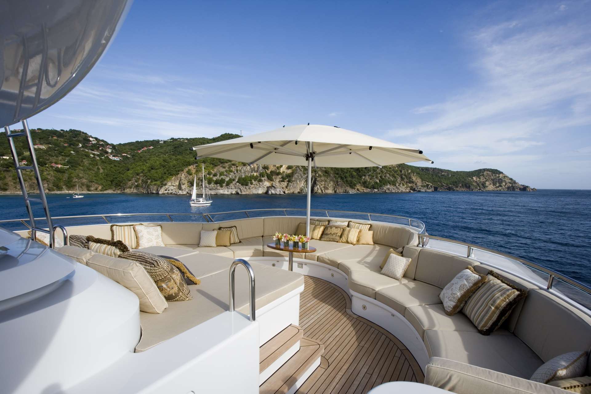 Yacht UTOPIA By Feadship - Aft Deck