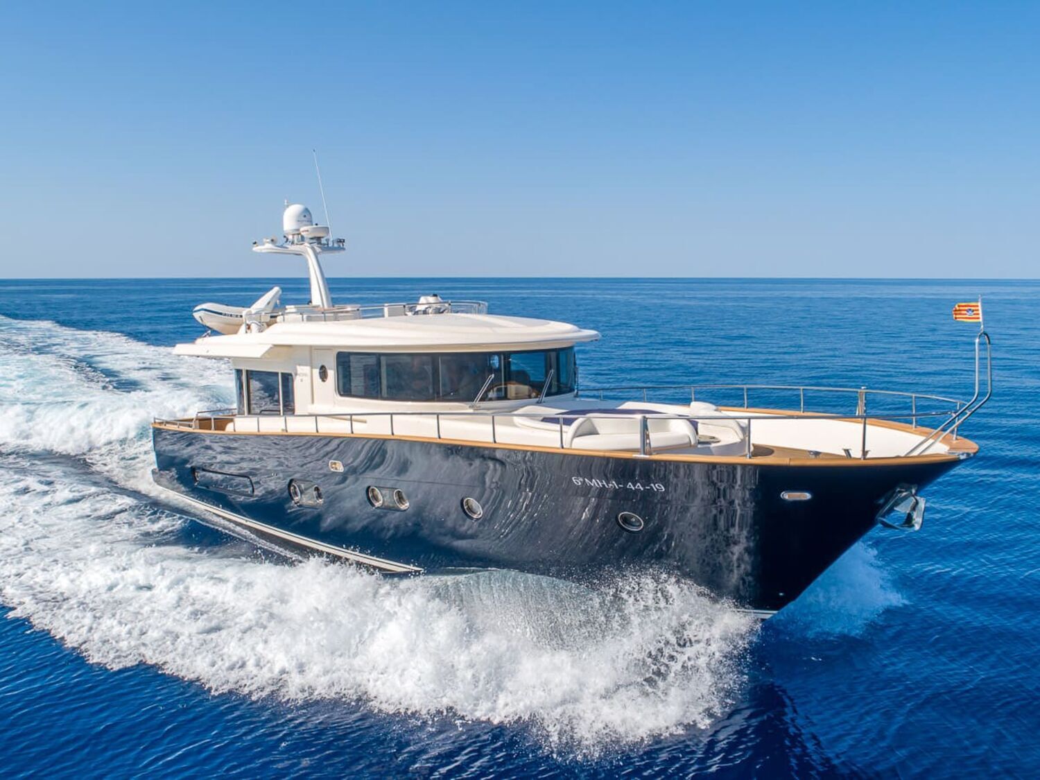 Charter Yacht TRABUCAIRE