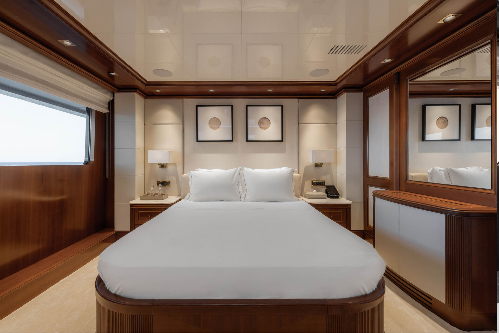 Double Guest Suite - Bed