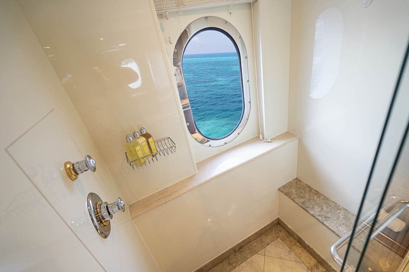 Double Stateroom Ensuite Shower