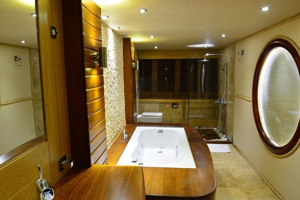 Large Bathroom With Shower