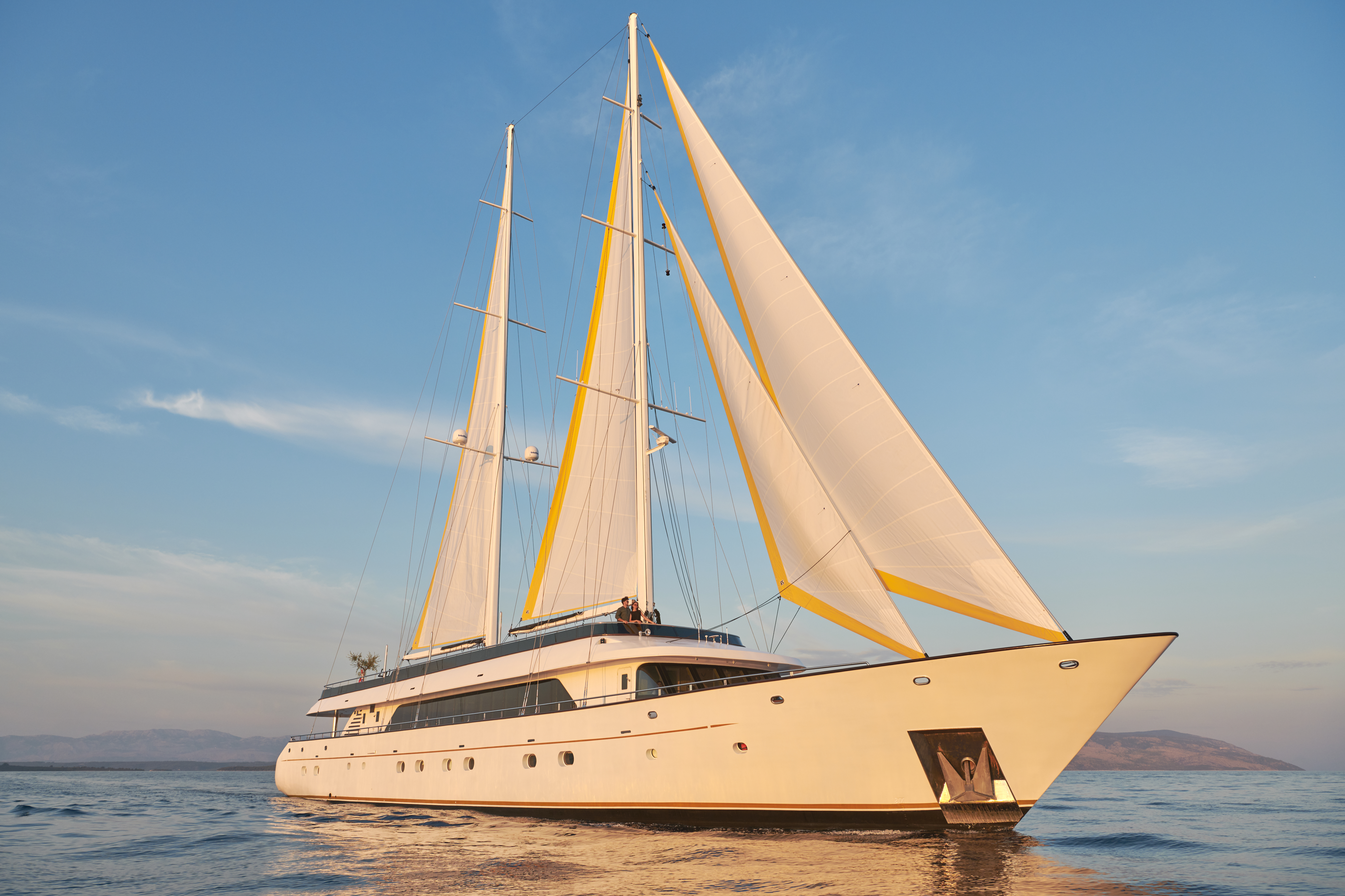 Luxury Charter Yacht ANIMA MARIS