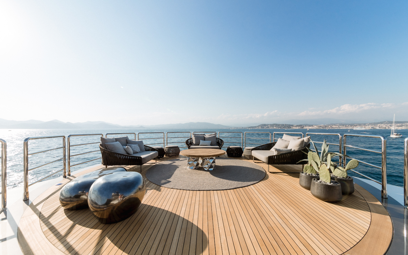 Owner Deck Seating Area