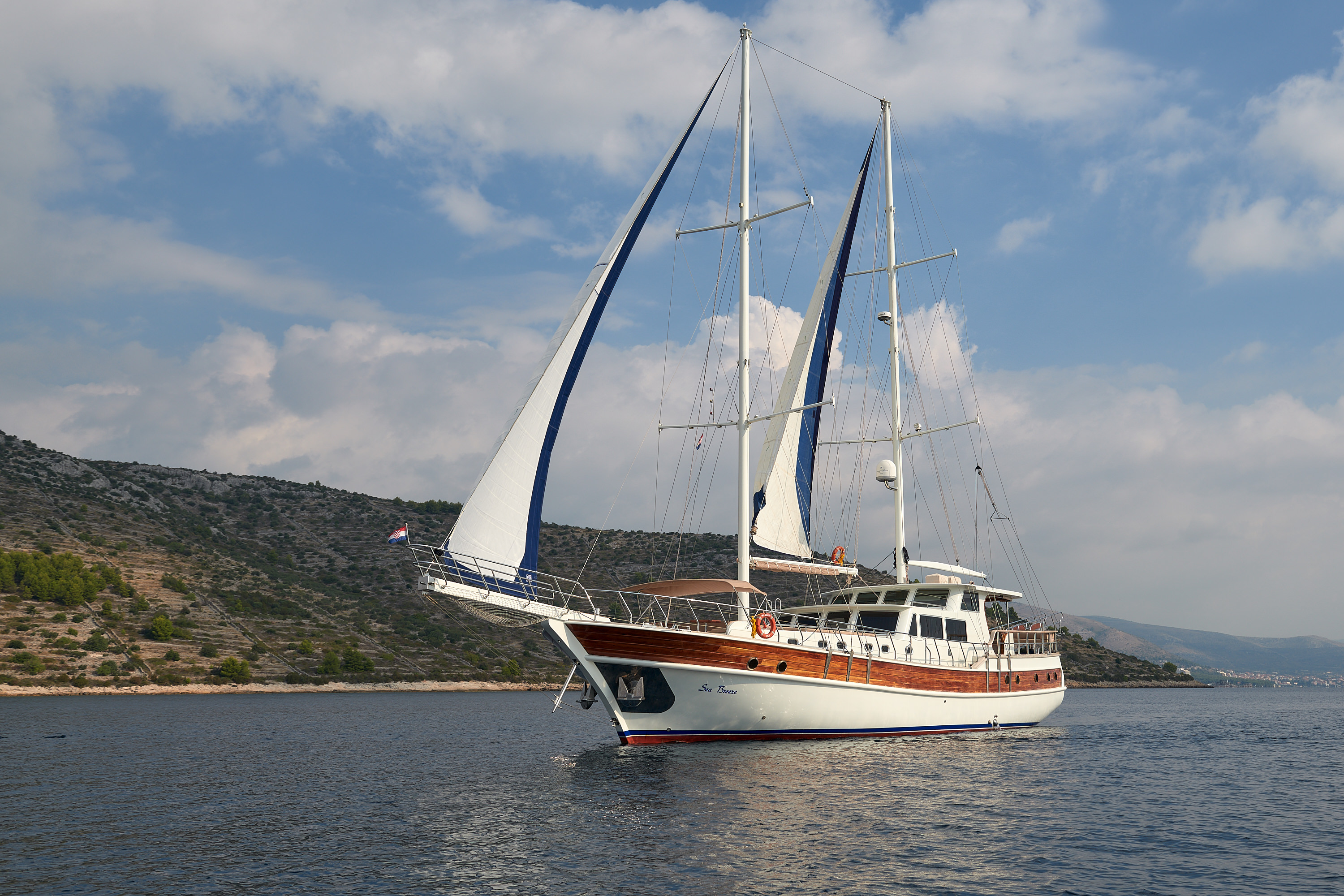 Sailing Gulet SEA BREEZE For Charter