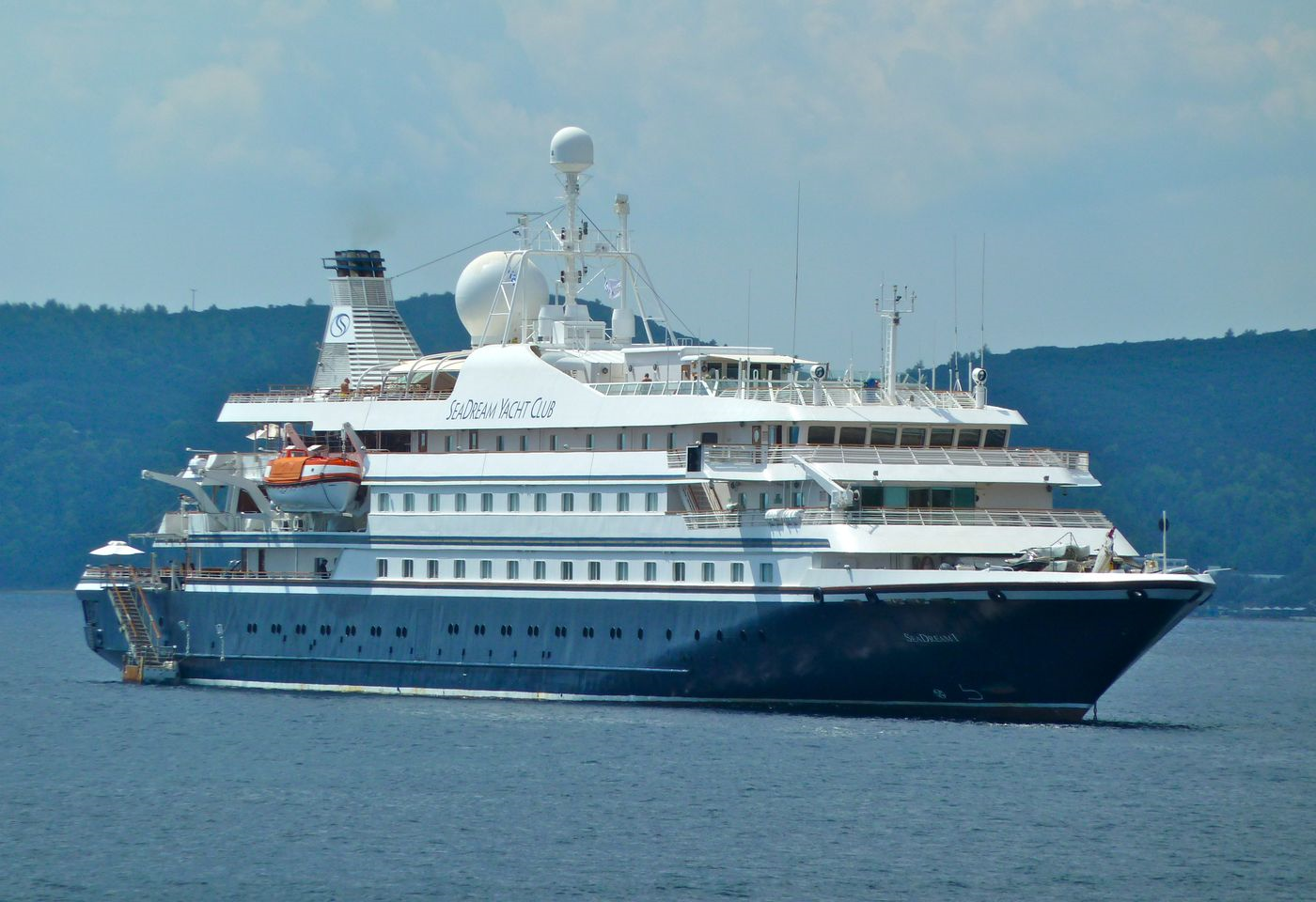 Seadream Yacht Club Wine Cruises