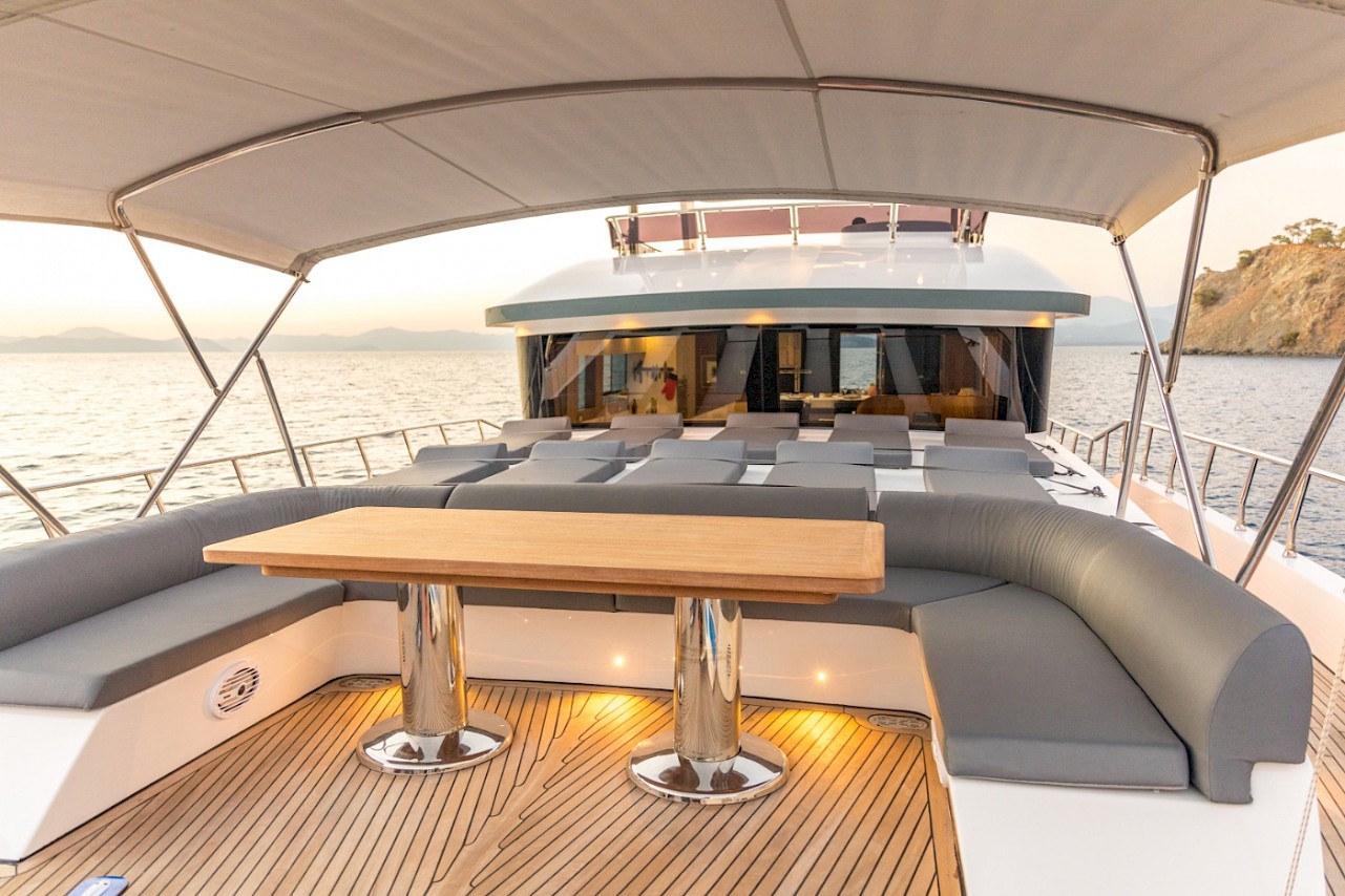 Seating Area On Foredeck