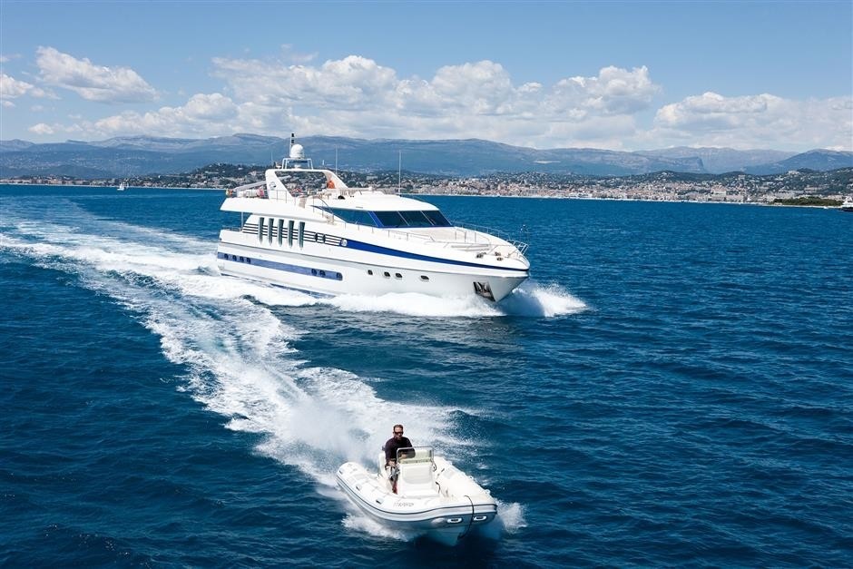 The 30m Yacht SUPERTOY