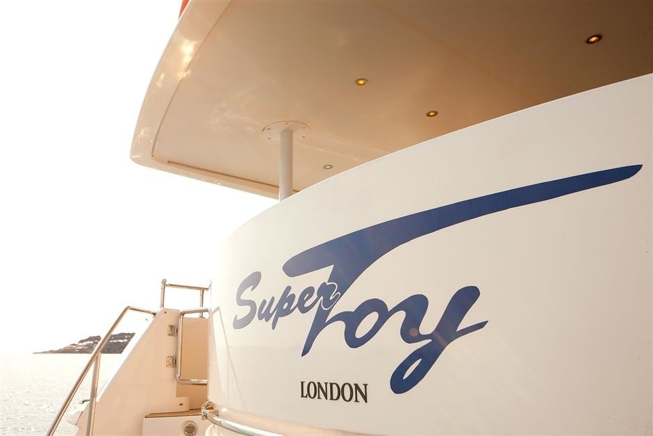 The 30m Yacht SUPERTOY