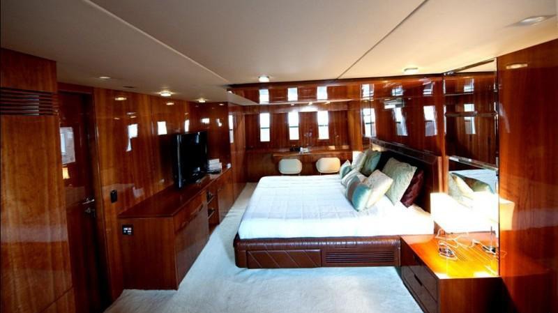 Profile: Yacht ZENITH's Main Master Cabin Image