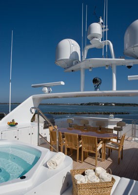 The 39m Yacht ARETI I