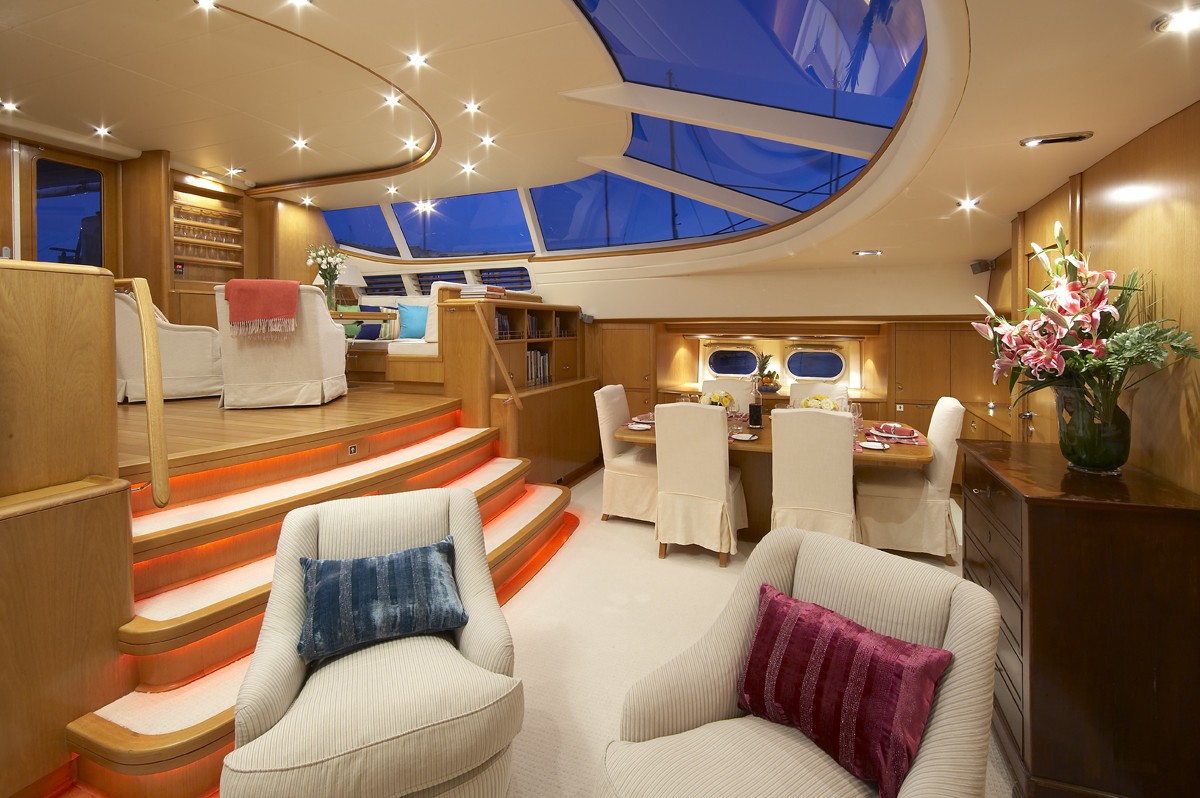The 39m Yacht TENAZ