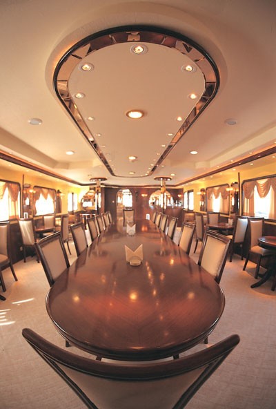 Eating/dining Saloon Aboard Yacht GOLDEN HEAD