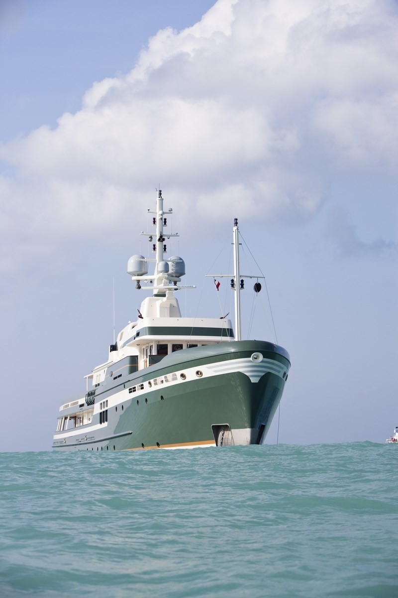 Yacht STEEL, Pendennis  CHARTERWORLD Luxury Superyacht Charters