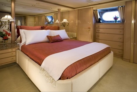 Red Guest's Cabin On Board Yacht FAM