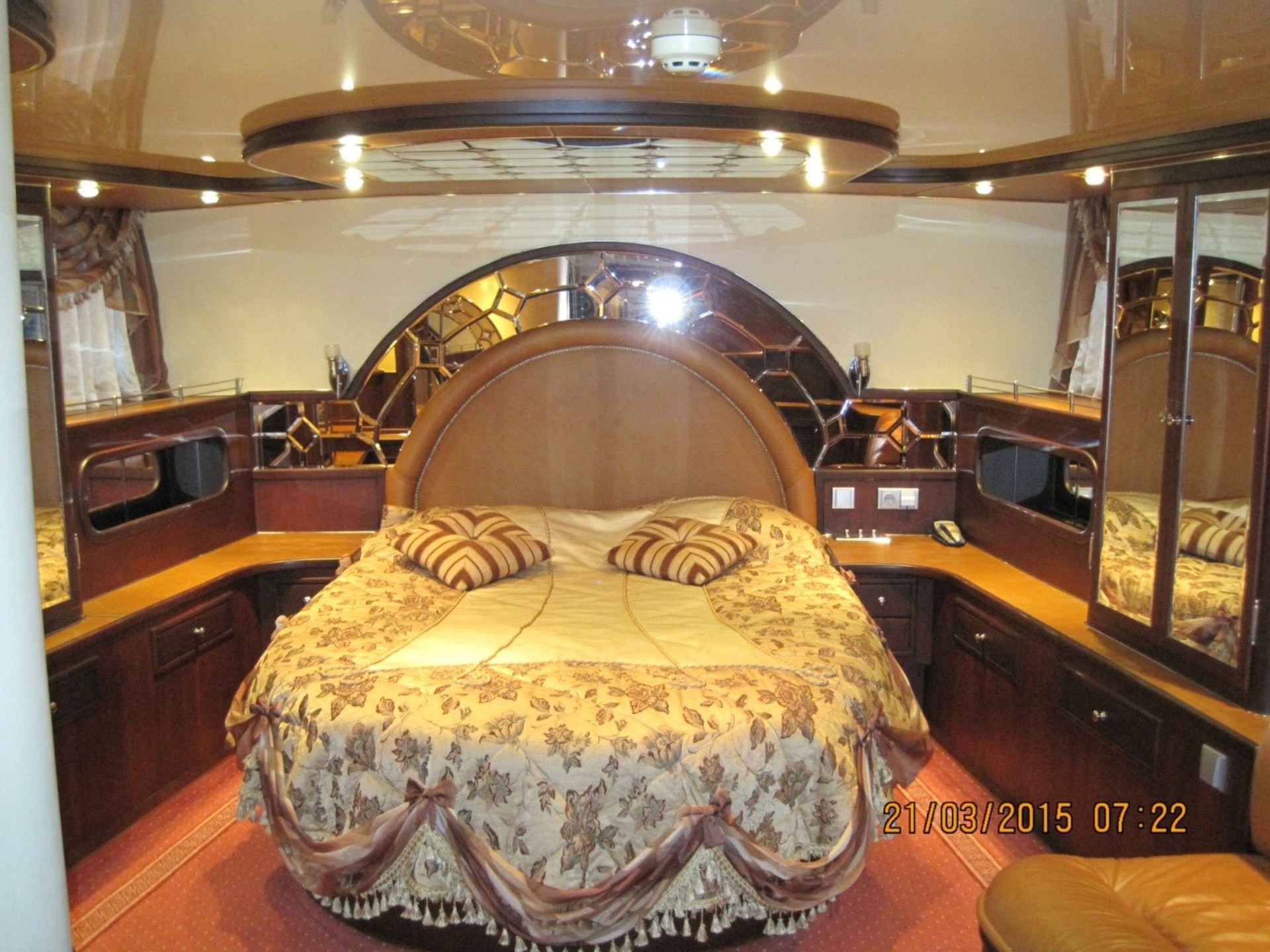 Double Cabin