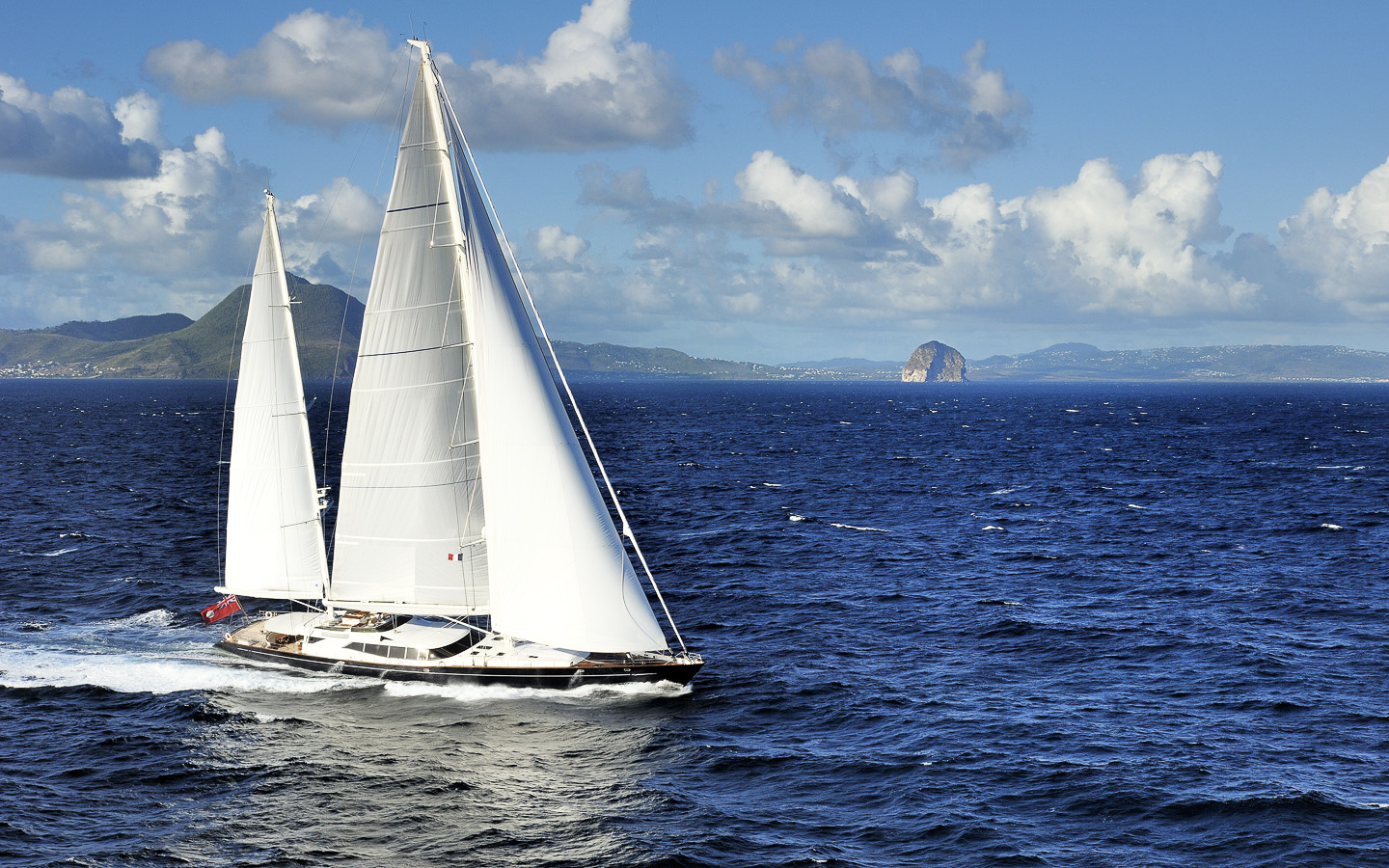 Yacht DRUMBEAT - Alloy Yachts - Sailing, Mediterranean