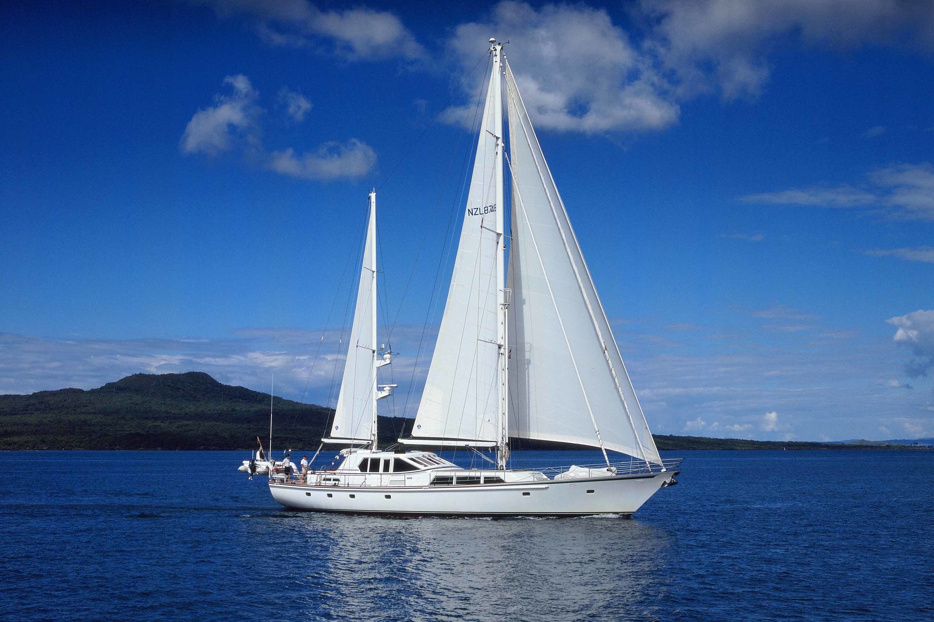 The 34m Yacht PACIFIC EAGLE