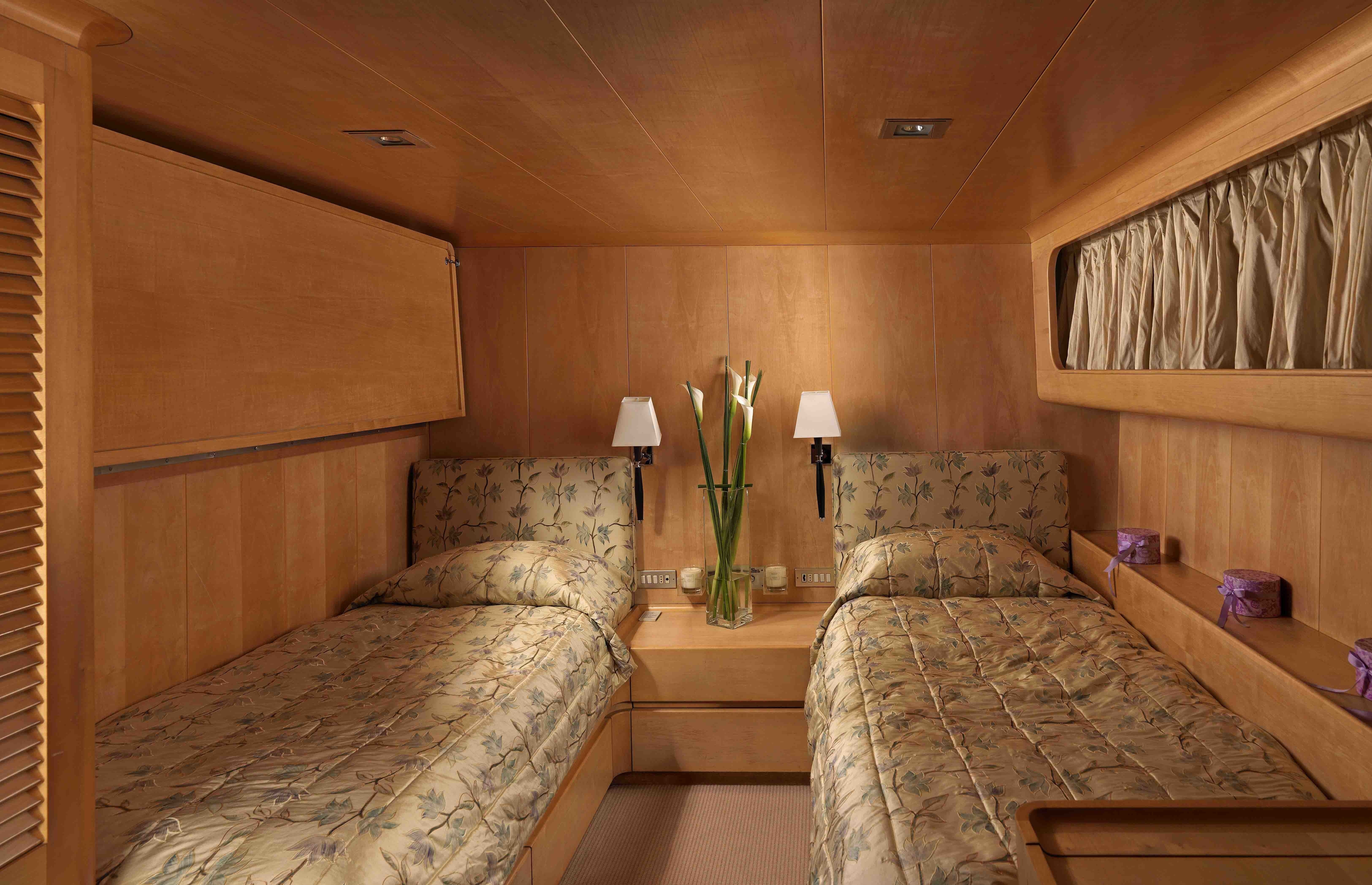 Twin Bed Cabin On Yacht ALEXANDRA K