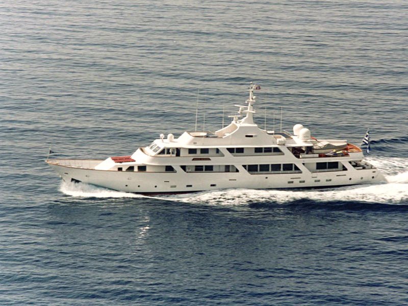 Overview: Yacht WHITE KNIGHT's Cruising Photograph