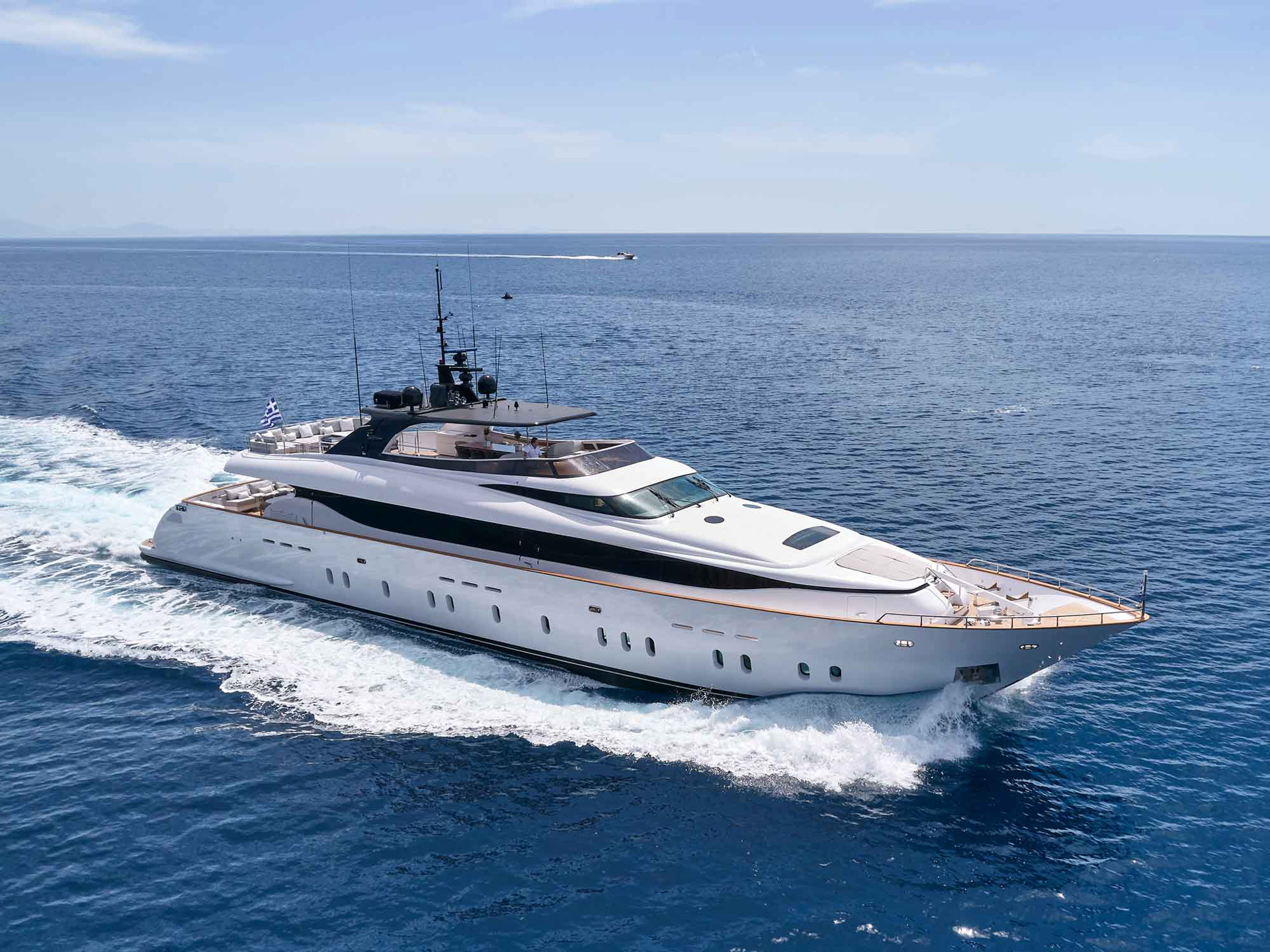 Luxury Charter Superyacht MAMMA MIA