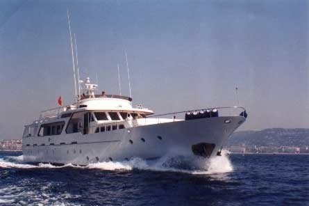 The 30m Yacht LADY ROXANNE