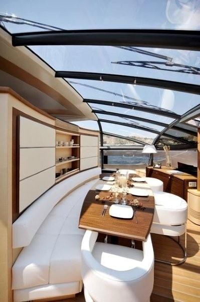 The 31m Yacht ASTRO
