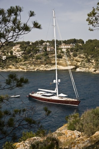 The 37m Yacht LUDYNOSA G
