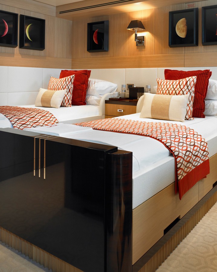Red Twin Bed Cabin On Yacht KATHLEEN ANNE